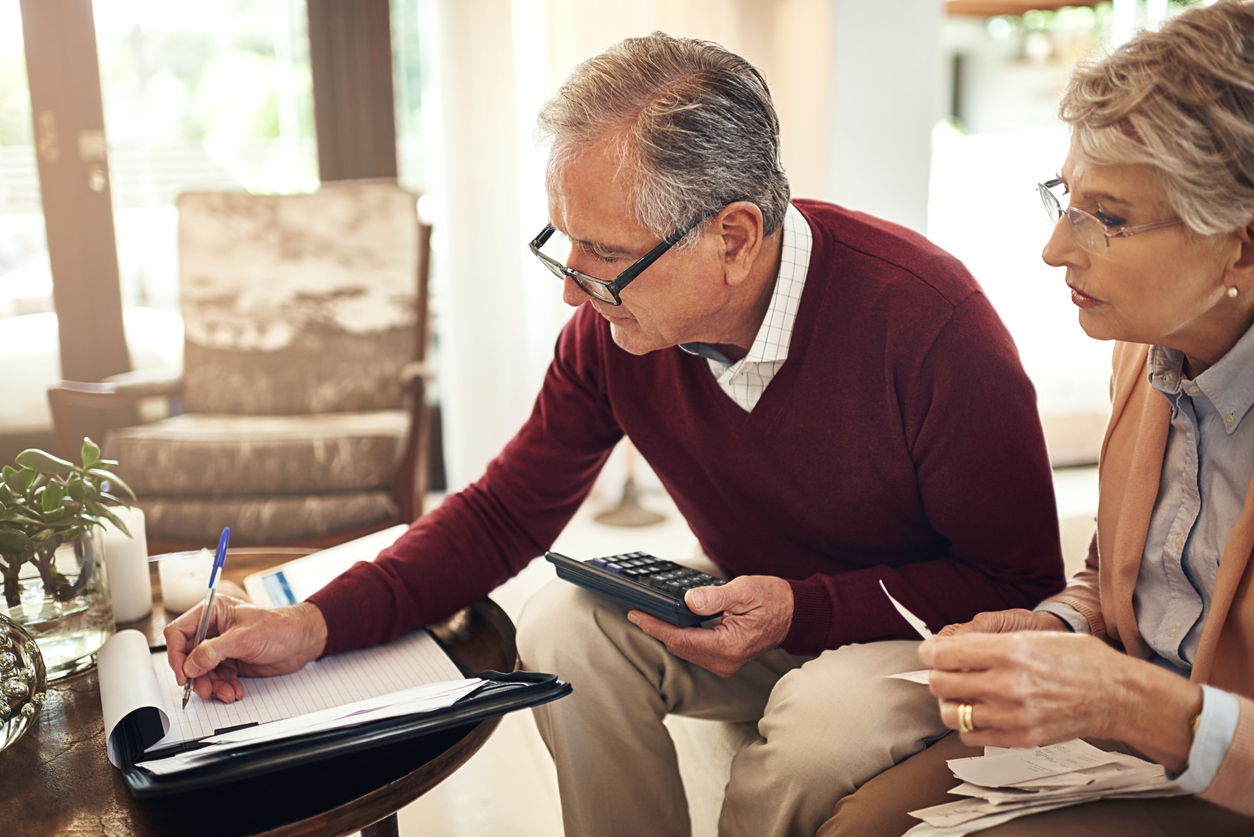 Couple creating a retirement strategy
